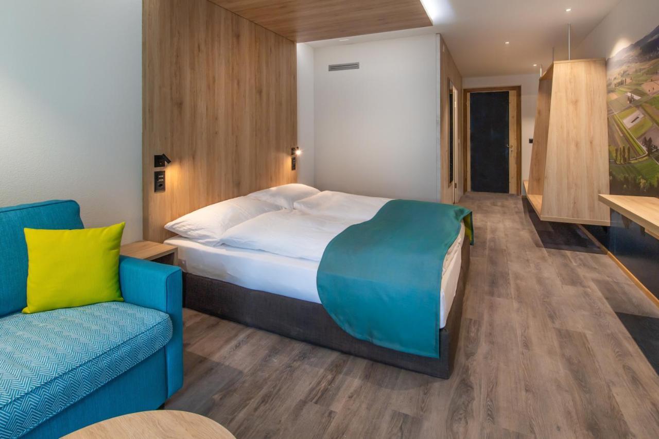 Hotel Sleep&Stay - Self Check-In Eglisau Luaran gambar